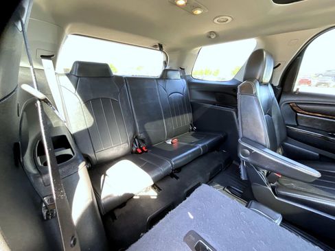 Used 2016 GMC Acadia Denali AWD/4WD image 20