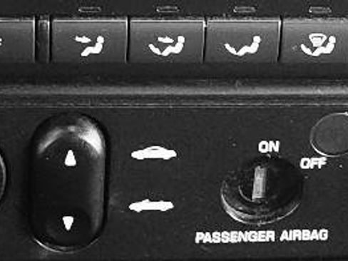 Used 2002 Ford Thunderbird image 26