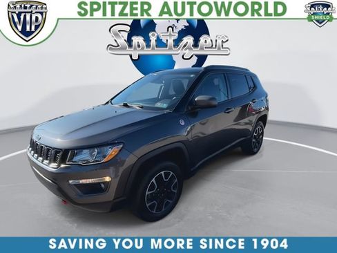 Used 2018 Jeep Compass Trailhawk w/ Cold Weather Group AWD/4WD image 4