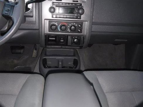 Used 2006 Dodge Dakota SLT image 7