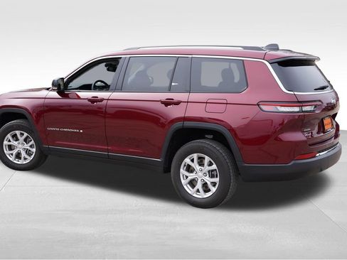 Certified 2024 Jeep Grand Cherokee L Limited image 8