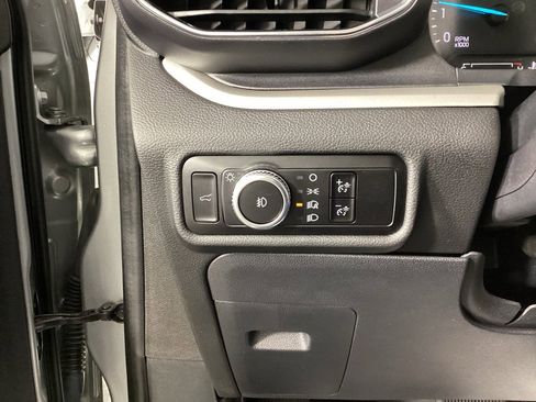 Used 2023 Ford Explorer XLT w/ Equipment Group 202A image 23