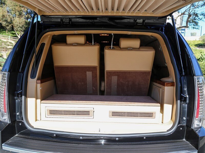 Used 2014 Cadillac Escalade ESV Premium AWD/4WD image 51