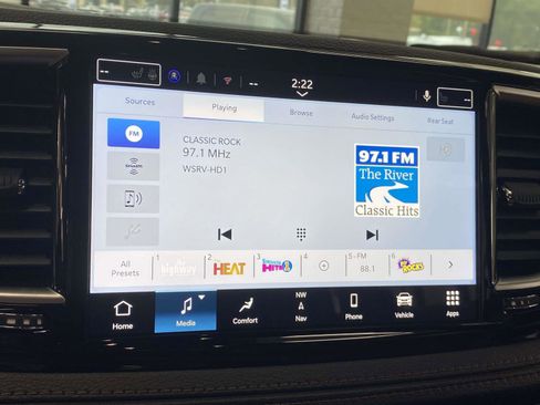 New 2026 Chrysler Pacifica Pinnacle w/ Trailer Tow Group image 7