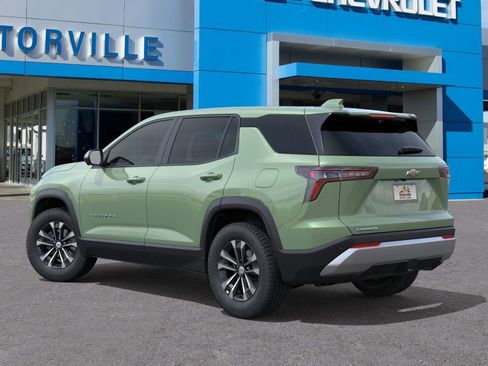 New 2026 Chevrolet Equinox LT image 3