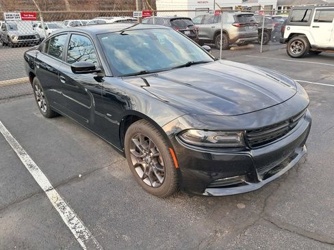 Used 2018 Dodge Charger GT image 6