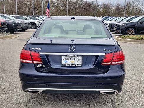 Used 2016 Mercedes-Benz E 350 4MATIC Sedan image 4