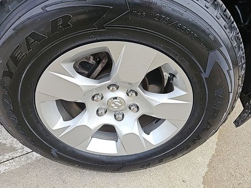 Certified 2023 RAM 1500 Big Horn image 4