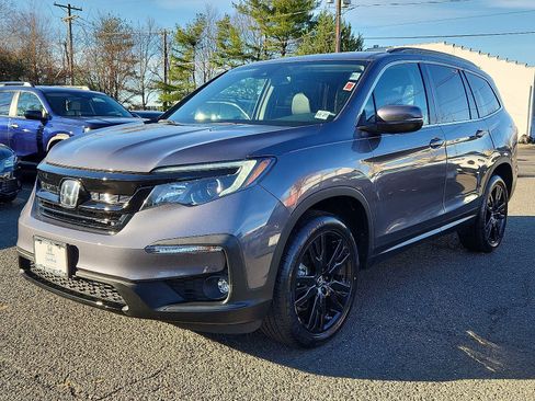 Certified 2022 Honda Pilot Special Edition image 3