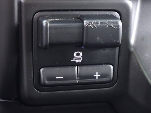 Used 2020 Chevrolet Silverado 1500 Custom Trail Boss image 24