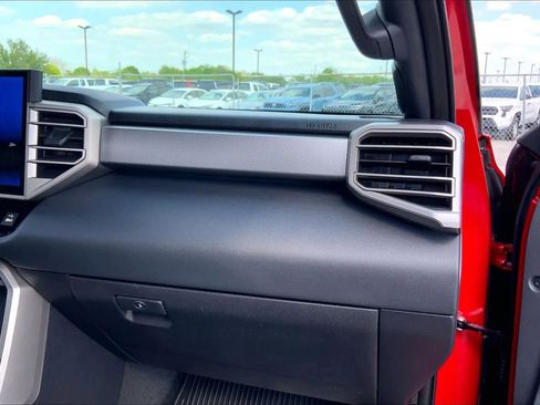 Used 2026 Toyota Tundra Limited image 18