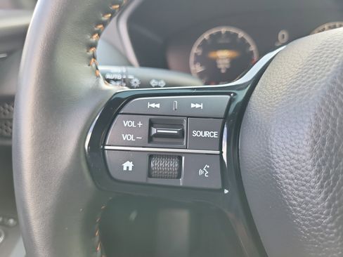 Used 2024 Honda HR-V Sport image 23
