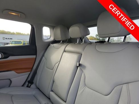 Certified 2022 Jeep Compass Limited image 26