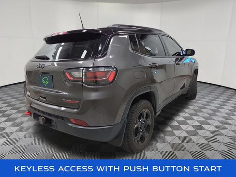Used 2023 Jeep Compass Trailhawk w/ Trailhawk Elite Group AWD/4WD image 4