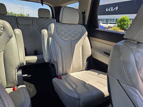 Used 2021 Hyundai Palisade Limited AWD/4WD image 14