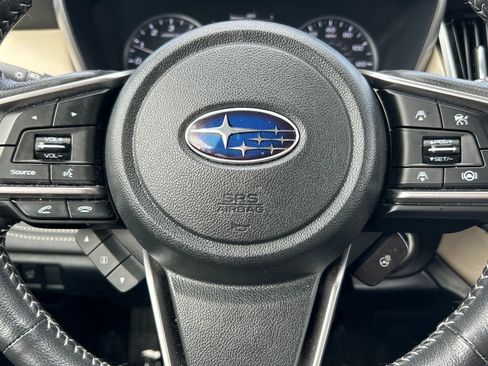 Used 2022 Subaru Outback Limited XT image 10