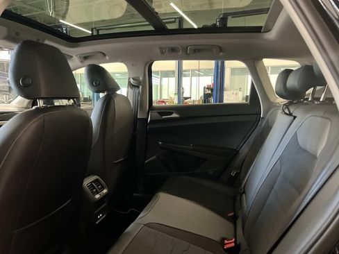 New 2026 Volkswagen Taos SE FWD image 23