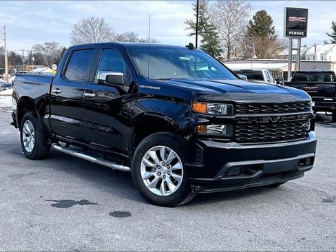 Certified 2022 Chevrolet Silverado 1500 Custom image 2