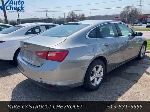 Used 2024 Chevrolet Malibu LT image 3