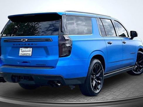 Used 2022 Chevrolet Suburban Premier image 6