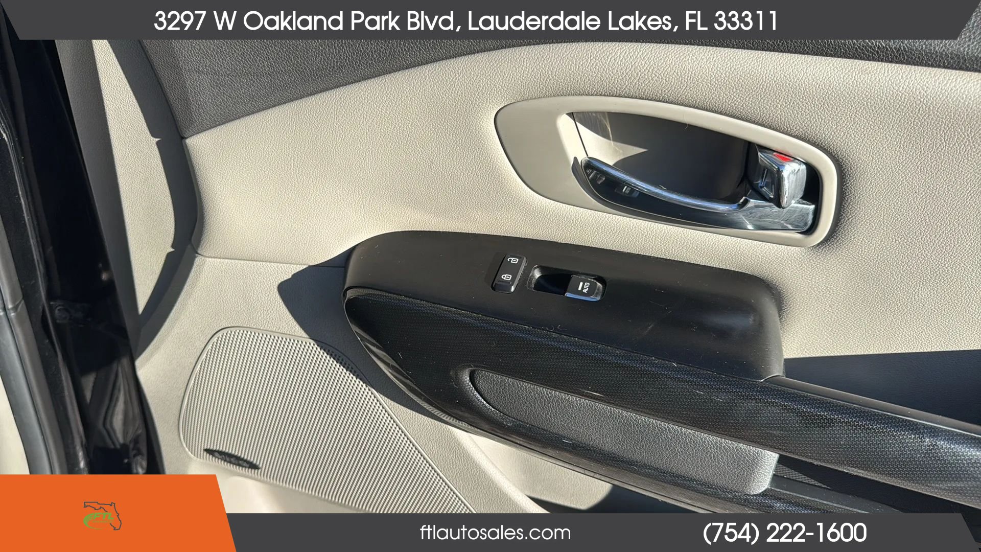 Used 2016 Kia Sedona SX FWD image 34