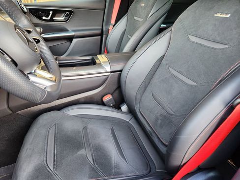 Certified 2025 Mercedes-Benz GLC 43 AMG 4MATIC Coupe image 13