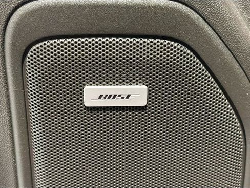 Certified 2021 Chevrolet Silverado 1500 High Country w/ Technology Package image 18