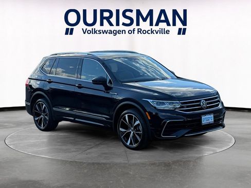 Used 2023 Volkswagen Tiguan SEL R-Line AWD/4WD image 1
