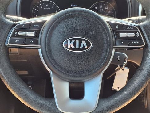 Used 2022 Kia Sportage LX FWD image 15