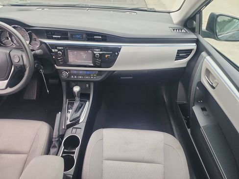 Used 2014 Toyota Corolla LE FWD image 25
