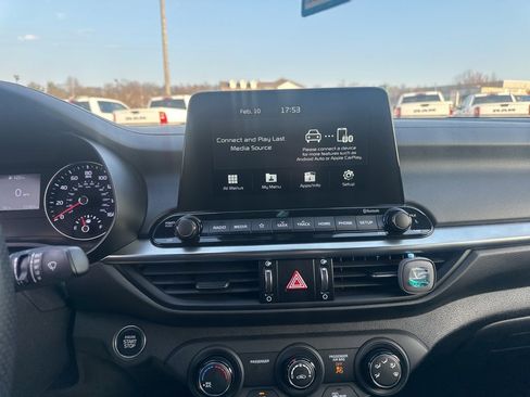 Used 2020 Kia Forte GT-Line image 9