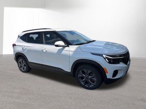 Certified 2024 Kia Seltos S AWD/4WD image 26
