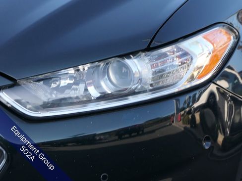 Used 2014 Ford Fusion SE w/ Equipment Group 502A FWD image 10
