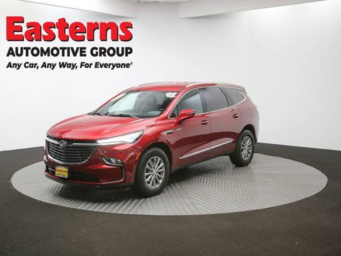 Used 2024 Buick Enclave Premium image 47