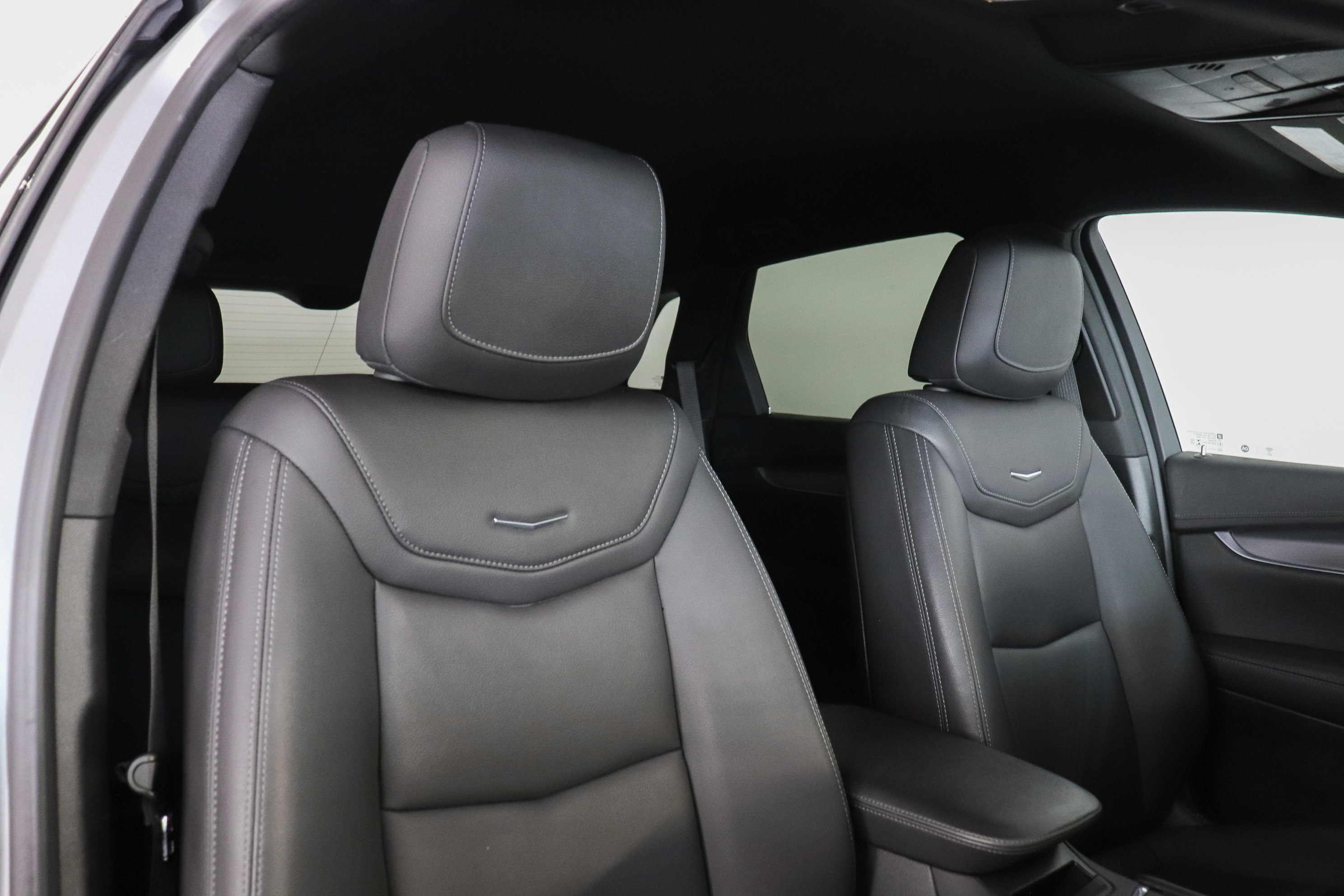 Used 2023 Cadillac XT5 Luxury AWD/4WD image 16