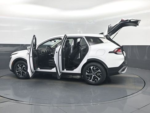 Certified 2023 Kia Sportage EX image 61