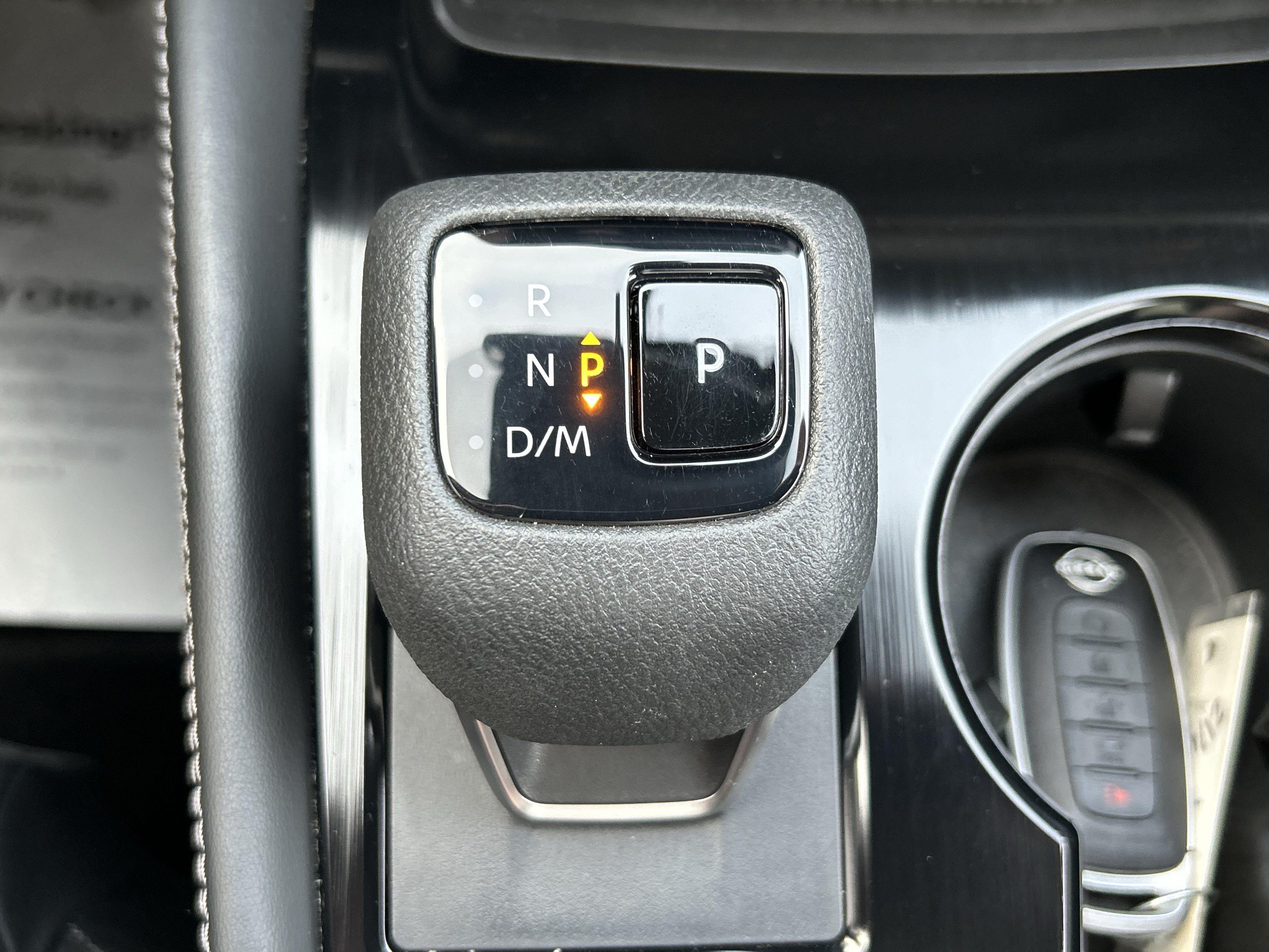 Used 2023 Nissan Rogue SL AWD/4WD image 33