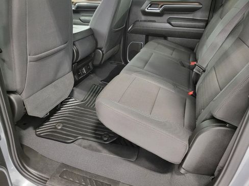 Used 2023 Chevrolet Silverado 1500 RST AWD/4WD image 21