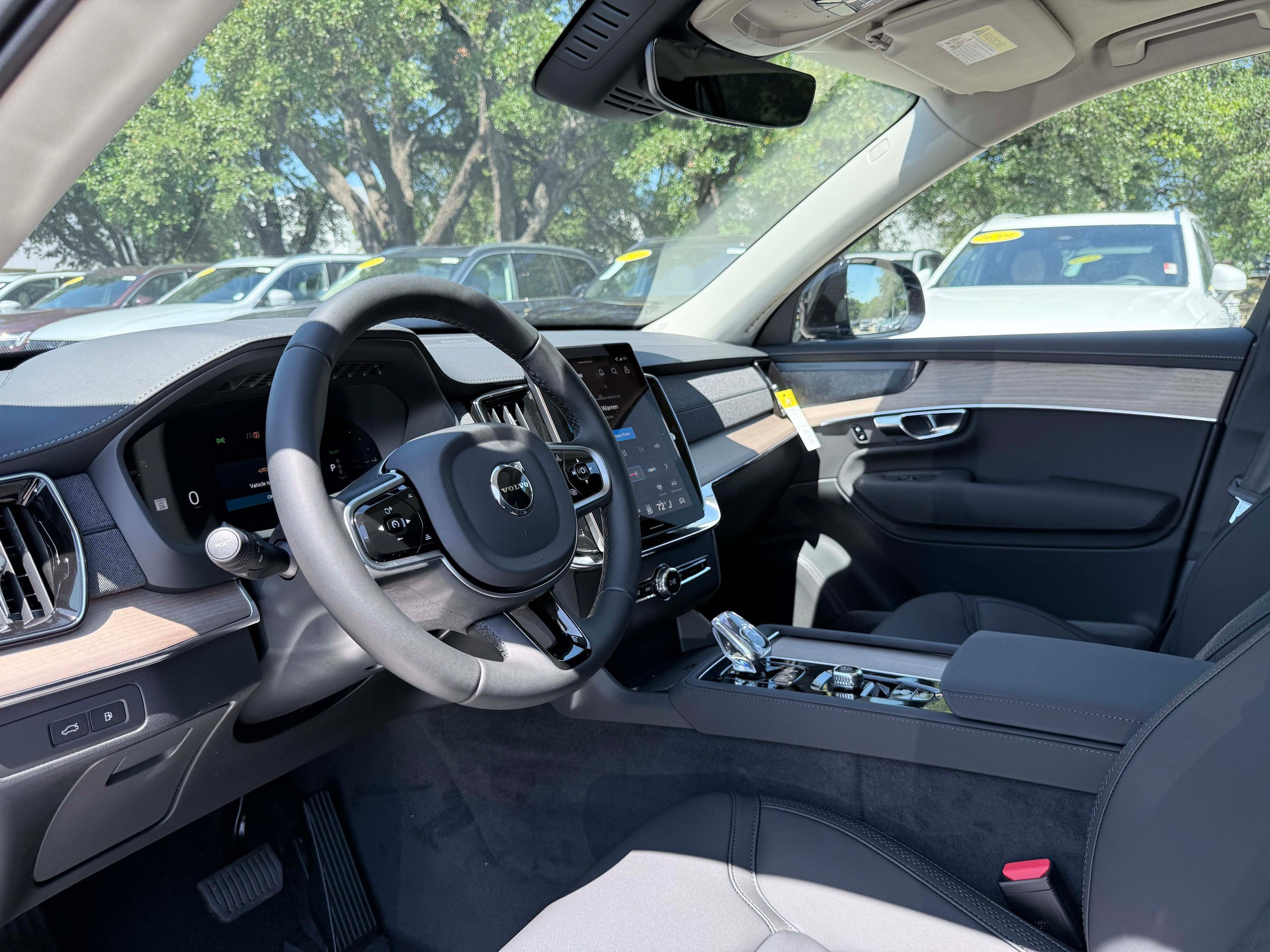 New 2026 Volvo XC90 T8 Plus AWD/4WD image 12
