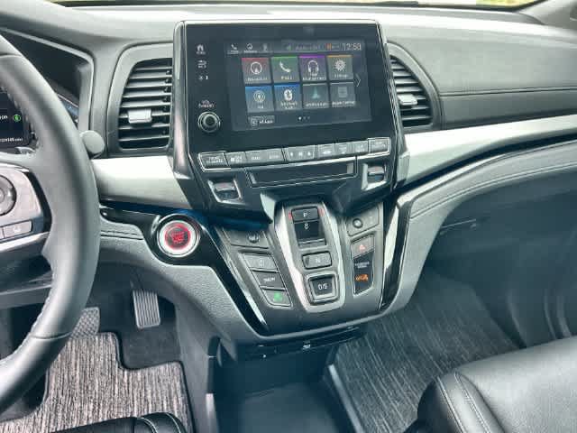 Used 2024 Honda Odyssey Touring image 18