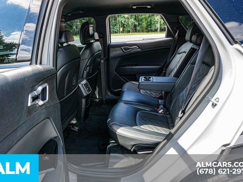 Used 2025 Kia Sportage X-Line AWD/4WD image 20