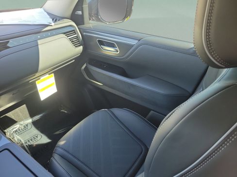 Used 2026 INFINITI QX80 Luxe w/ Exterior Package AWD/4WD image 10