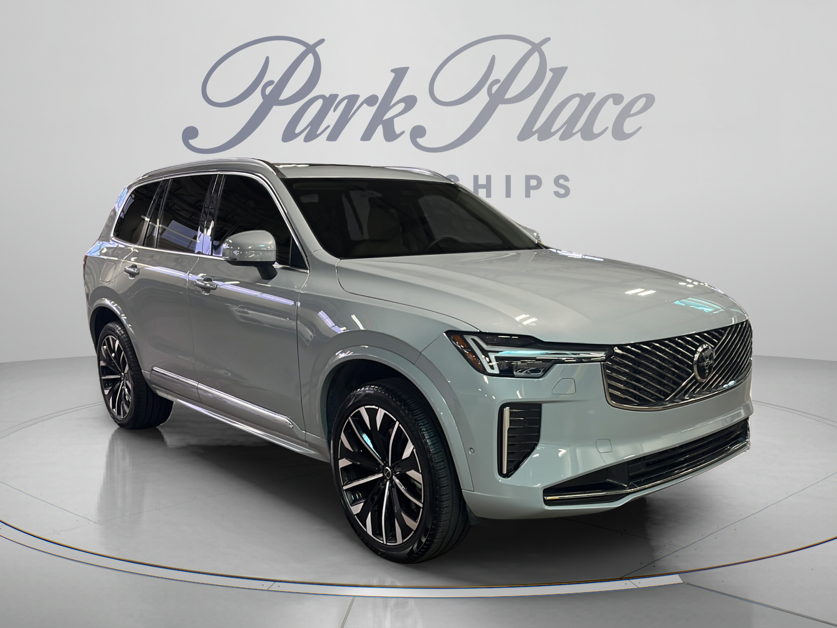Certified 2026 Volvo XC90 B6 Ultra w/ Protection Package AWD/4WD image 9