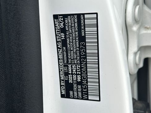 Used 2021 Mercedes-Benz CLA 250 image 28