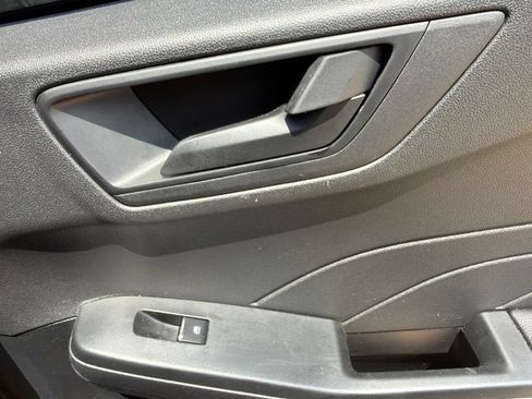 Certified 2025 Ford Escape Active AWD/4WD image 17