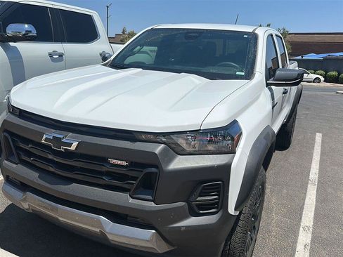 Used 2025 Chevrolet Colorado Trail Boss AWD/4WD image 1