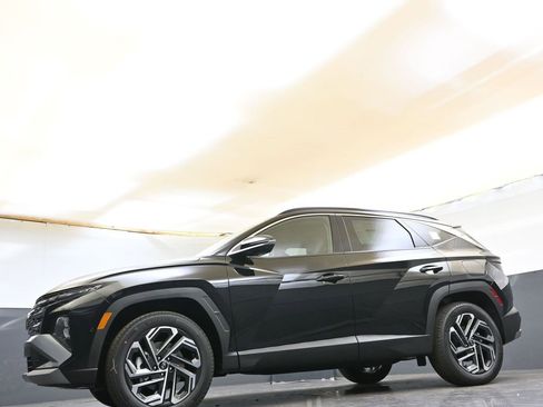 New 2026 Hyundai Tucson Limited image 40