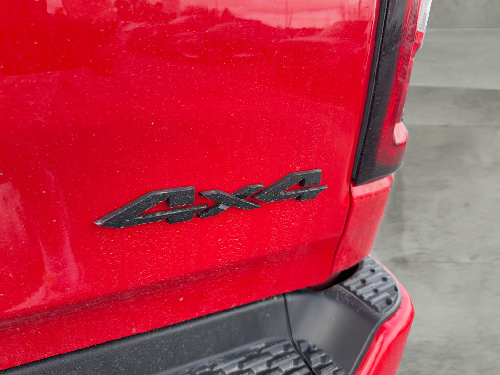 Used 2025 RAM 1500 Big Horn AWD/4WD image 11