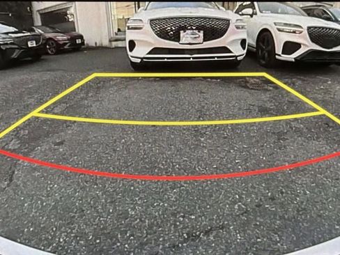 Used 2025 Genesis GV70 2.5T image 26