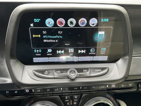 Used 2016 Chevrolet Camaro SS RWD image 25